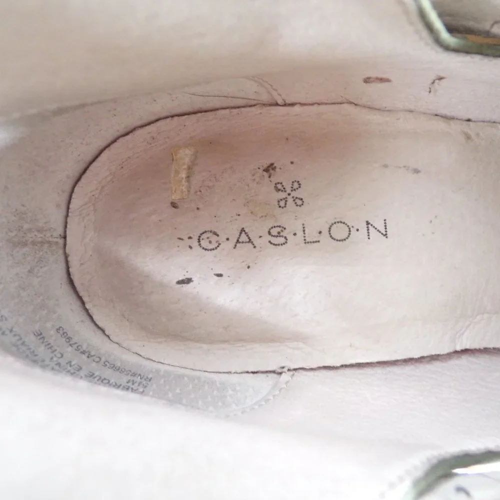 Caslon Women's Suede Leather Buckle Ankle Boots - size 5.5 - Picture 9 of 10